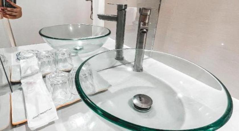 Lavero Suites 卡利博 外观 照片