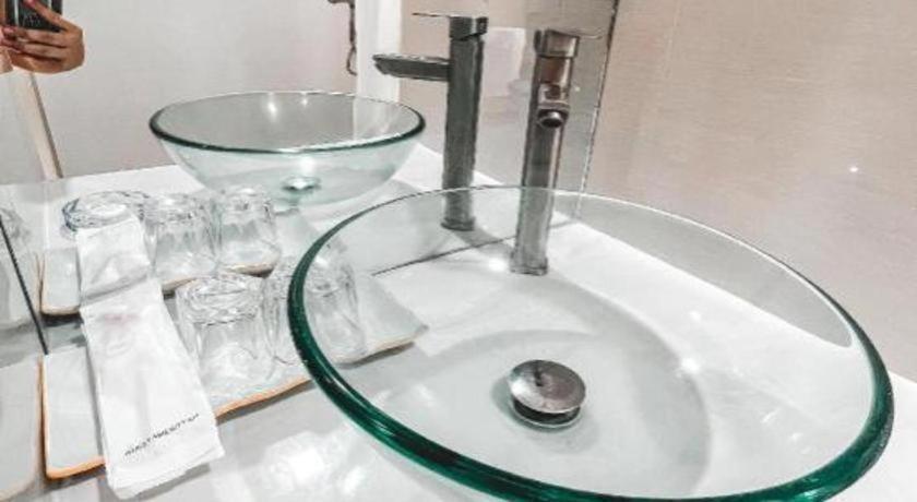Lavero Suites 卡利博 外观 照片