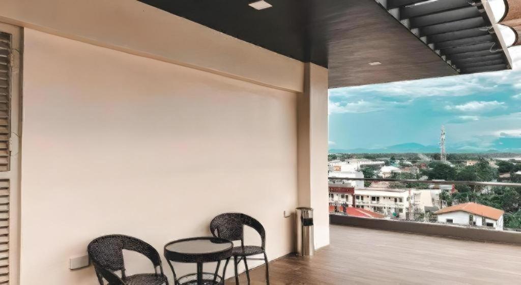 Lavero Suites 卡利博 外观 照片